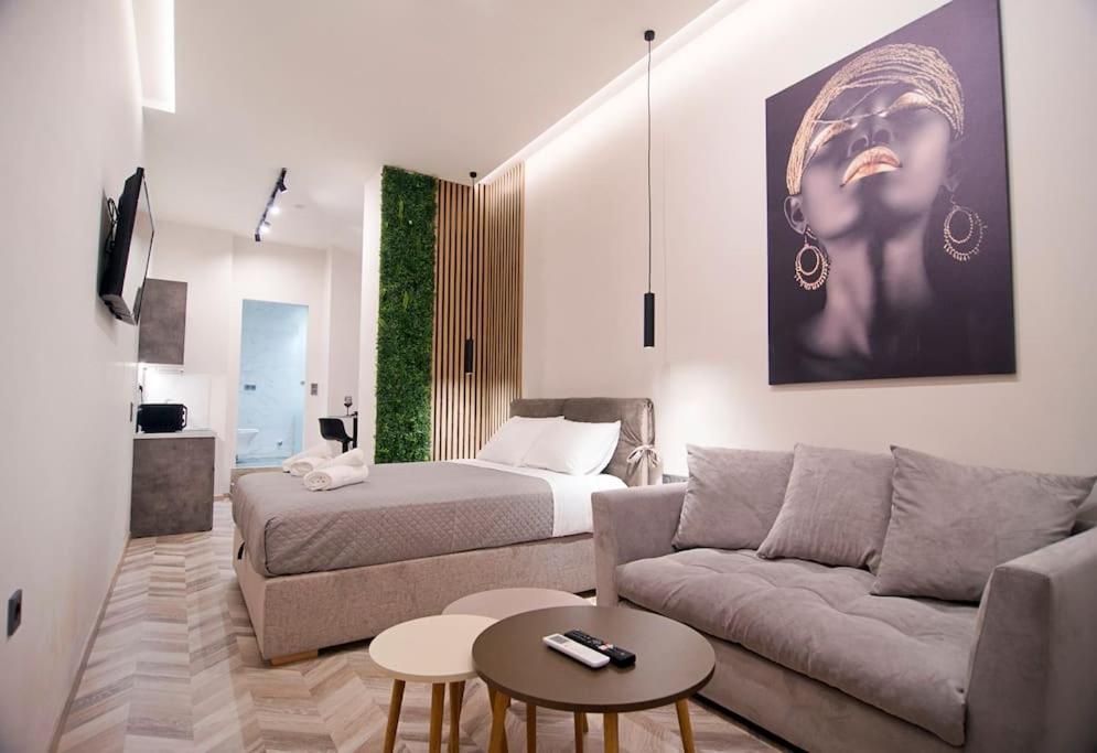 Joy'S Modern-Chic Home Kalamata Esterno foto