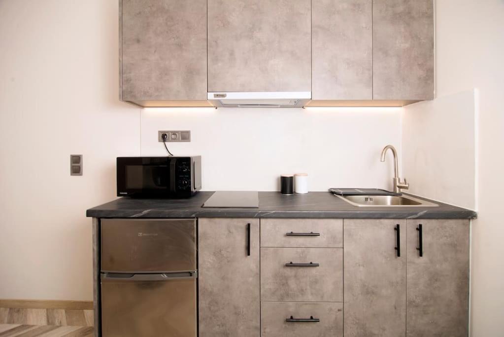 Joy'S Modern-Chic Home Kalamata Esterno foto